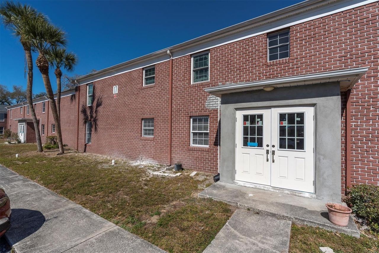 1275 85th Avenue N, Unit A, Saint Petersburg, FL 33702 Photo