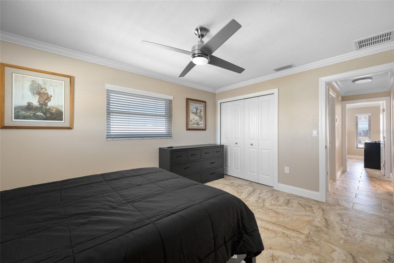 17161 2nd Street E, North Redington Beach, FL 33708 Photo