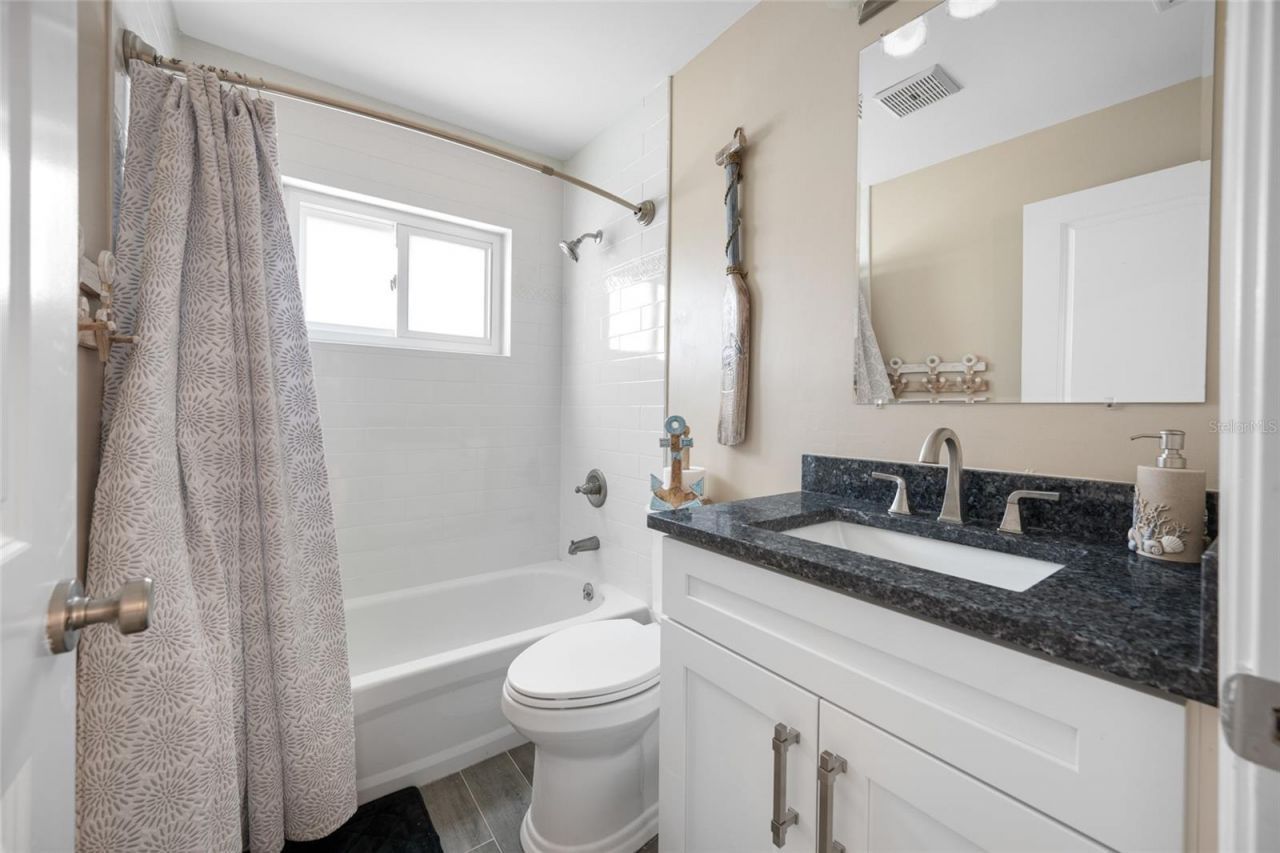 17161 2nd Street E, North Redington Beach, FL 33708 Photo