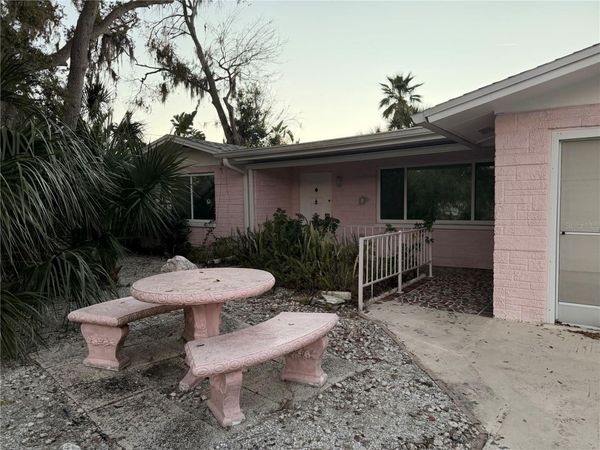 7127 PENINSULAR DRIVE, NEW PORT RICHEY, FL 34652
