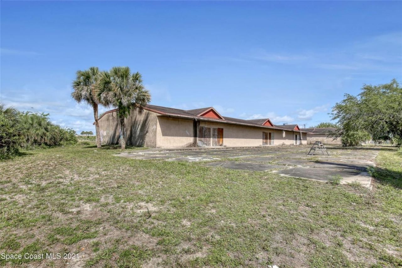 8251 Windover Way, Titusville, FL 32780 Photo