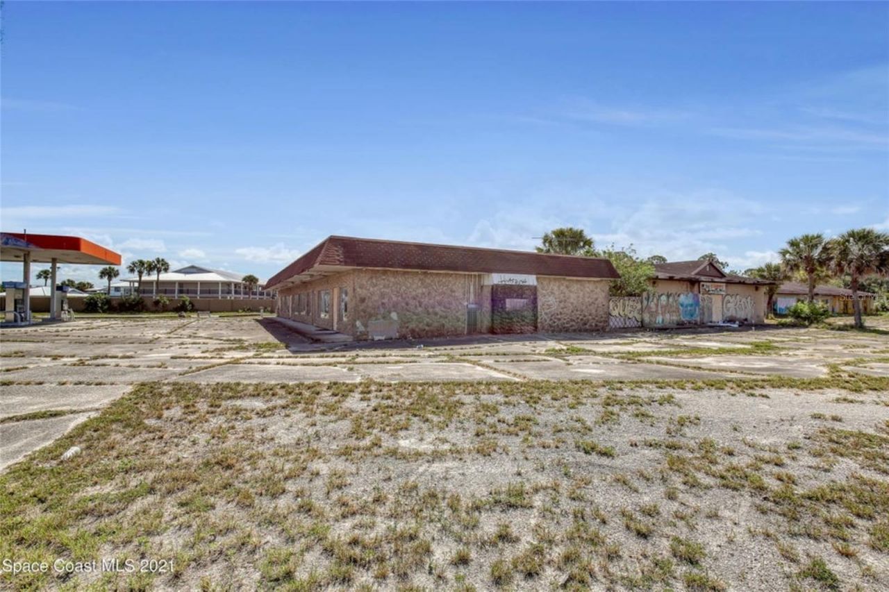 8251 Windover Way, Titusville, FL 32780 Photo