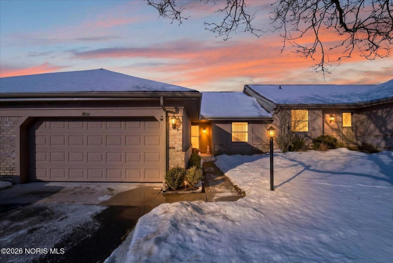 9864 Ford Road, Perrysburg, OH 43551 Main Photo