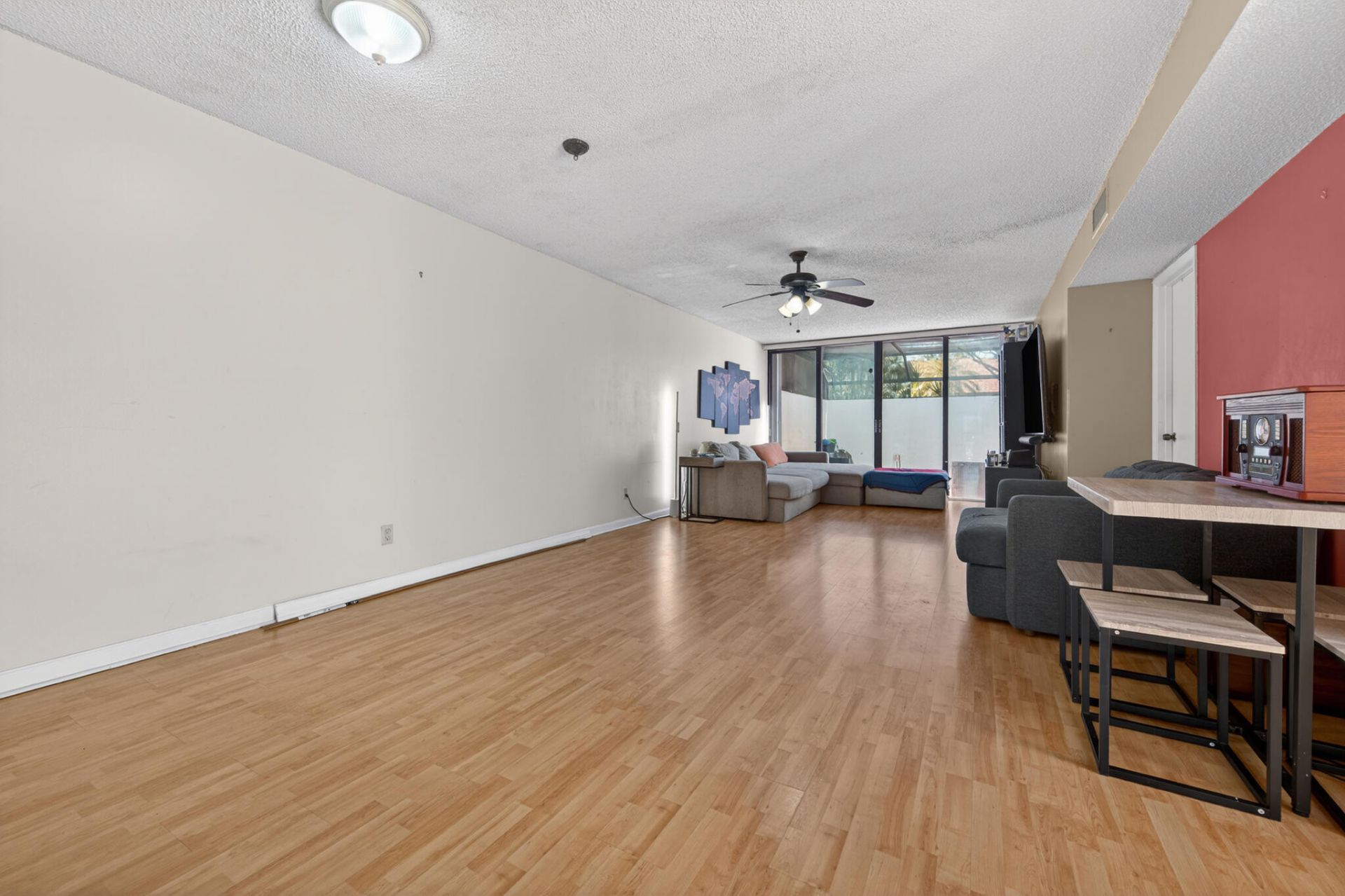 1340 E Golfview Drive, Pembroke Pines, FL 33026 Photo