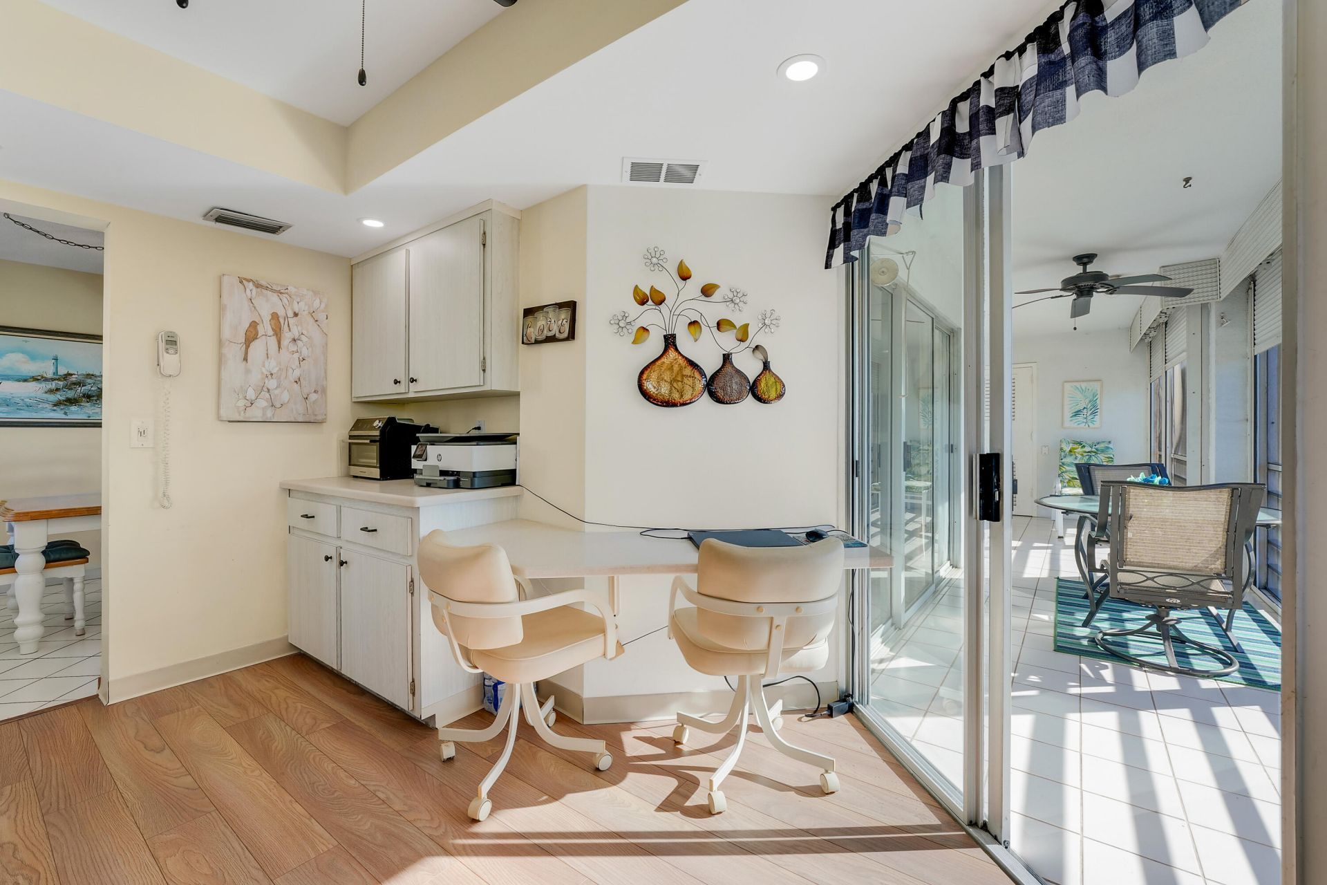 3590 Via Poinciana, Unit 416, Lake Worth, FL 33467 Photo