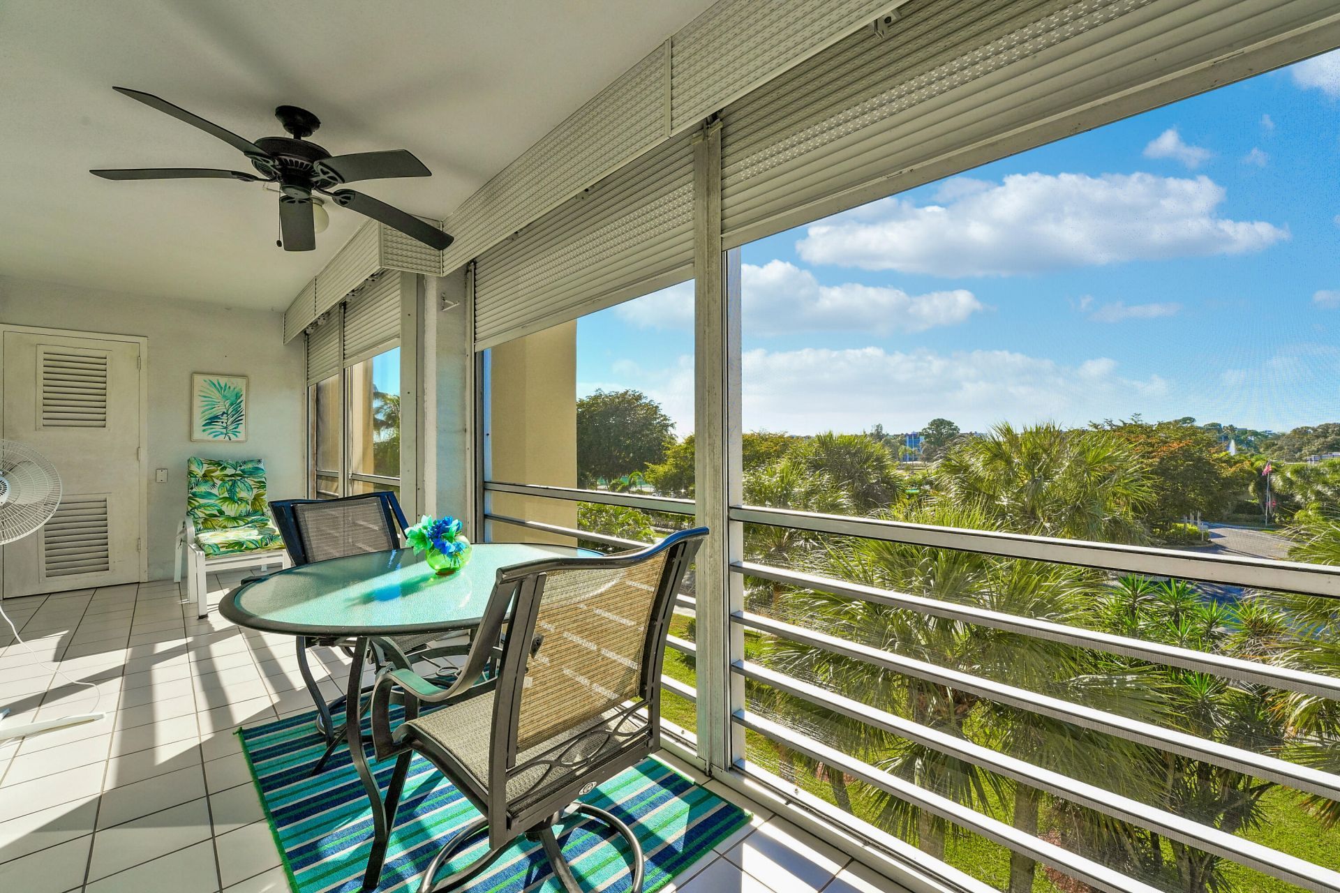 3590 Via Poinciana, Unit 416, Lake Worth, FL 33467 Photo