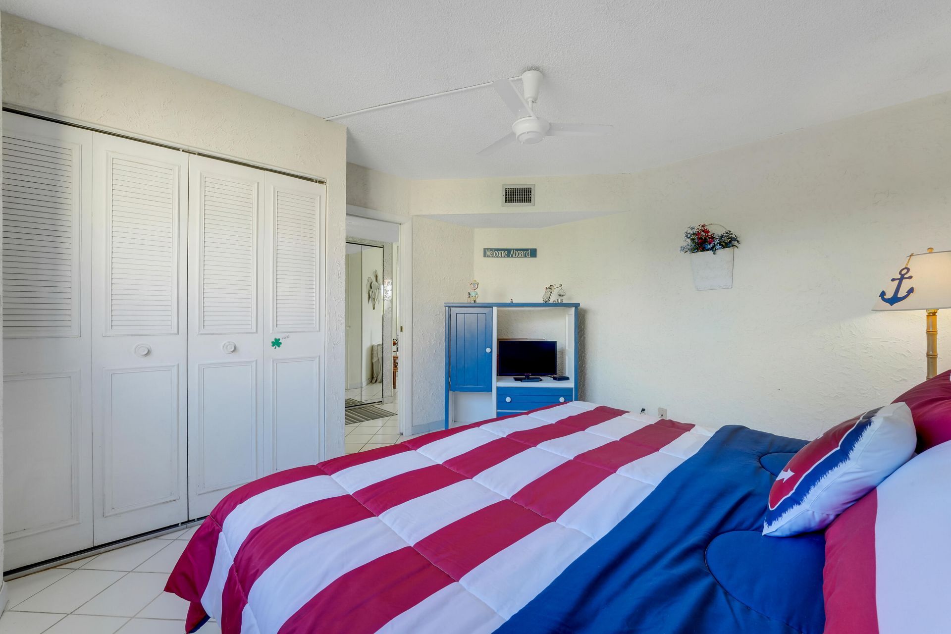 3590 Via Poinciana, Unit 416, Lake Worth, FL 33467 Photo