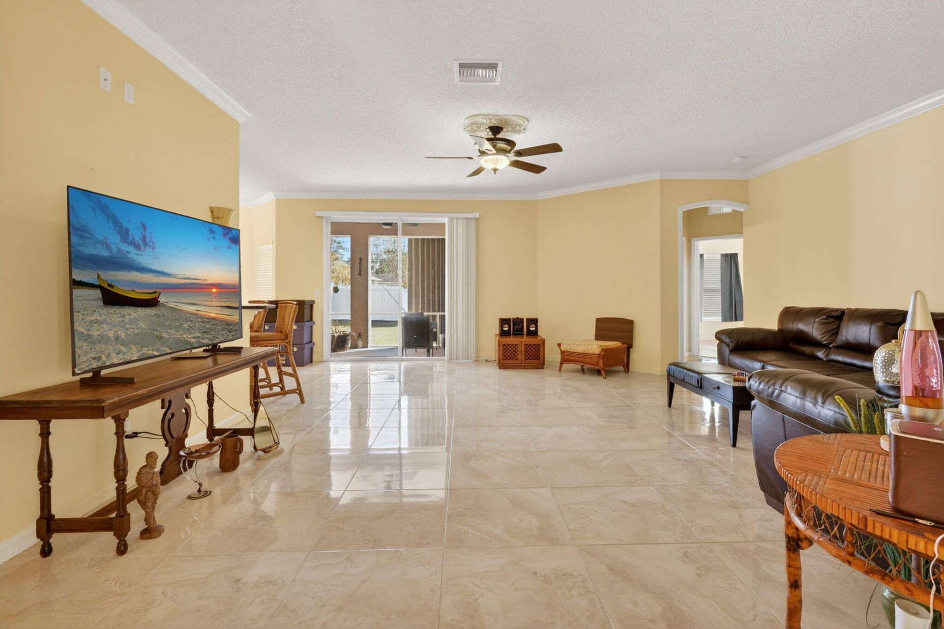 6871 NW Hogate Circle, Port Saint Lucie, FL 34983 Photo