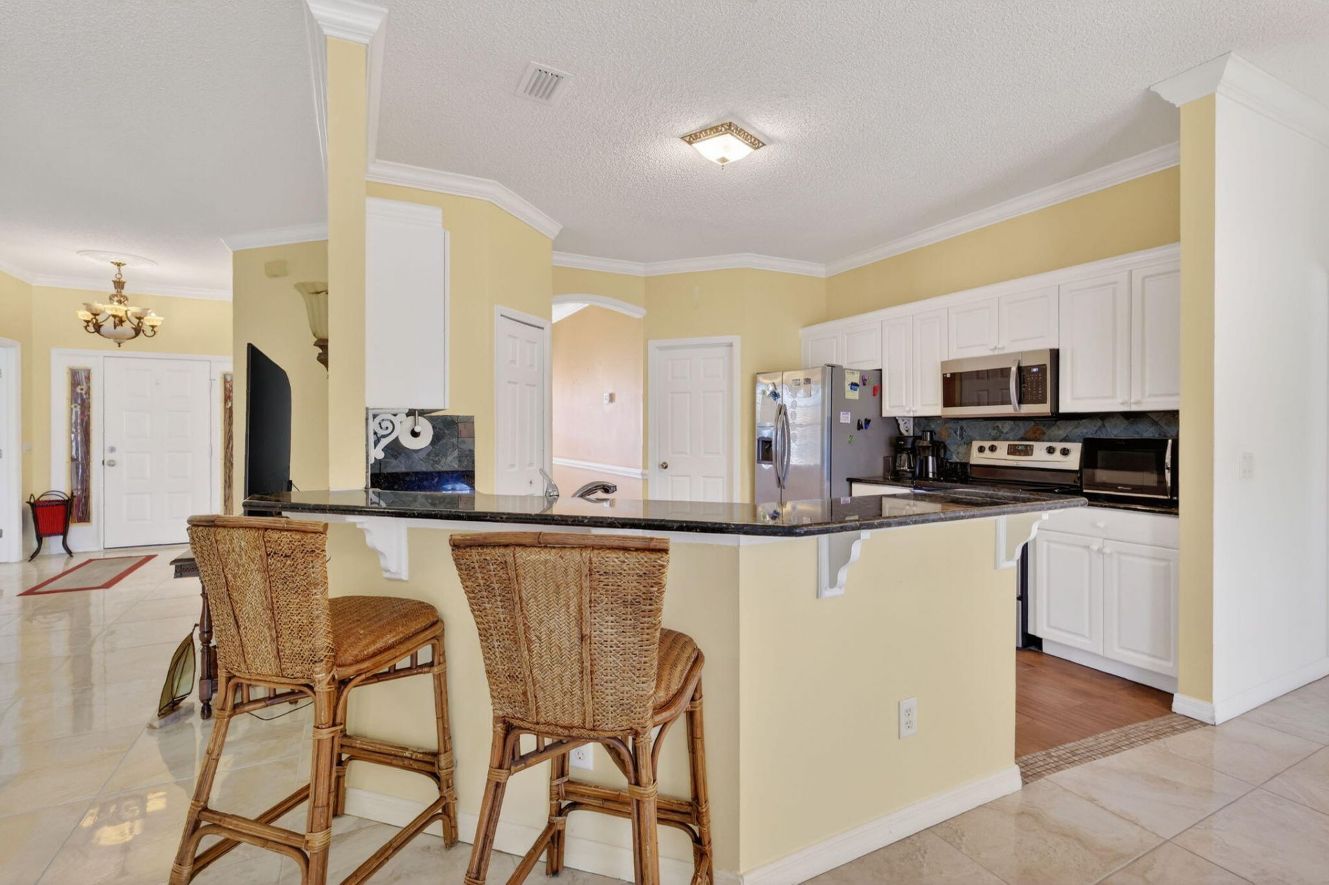 6871 NW Hogate Circle, Port Saint Lucie, FL 34983 Photo
