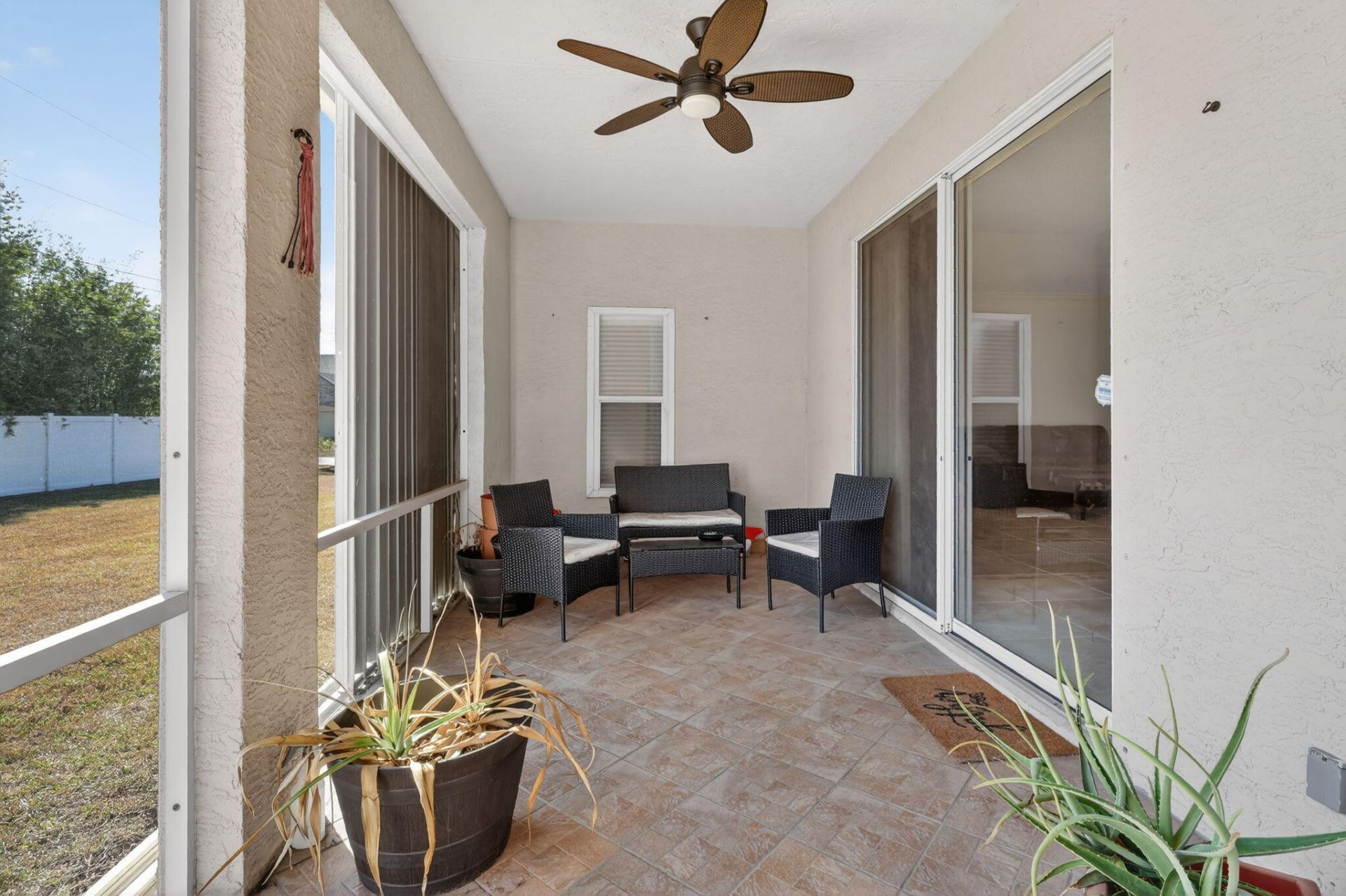 6871 NW Hogate Circle, Port Saint Lucie, FL 34983 Photo