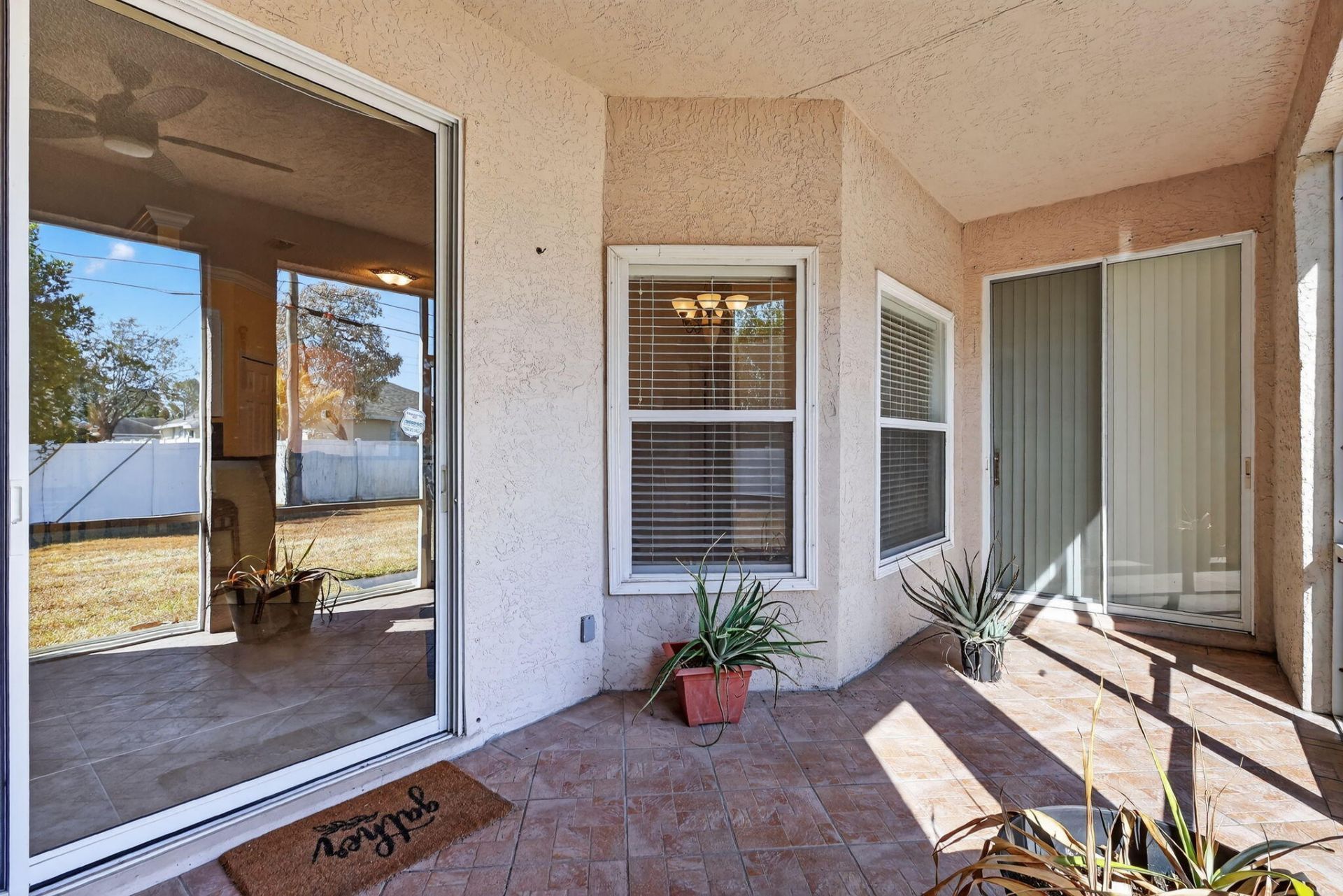 6871 NW Hogate Circle, Port Saint Lucie, FL 34983 Photo