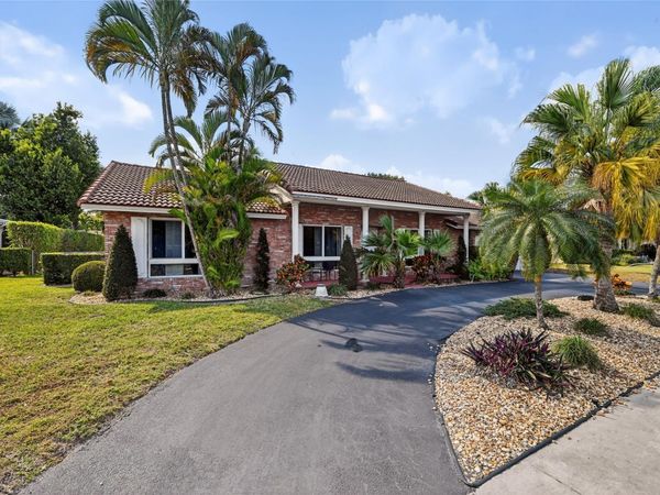 7420 SW 16th Street, Plantation, FL 33317