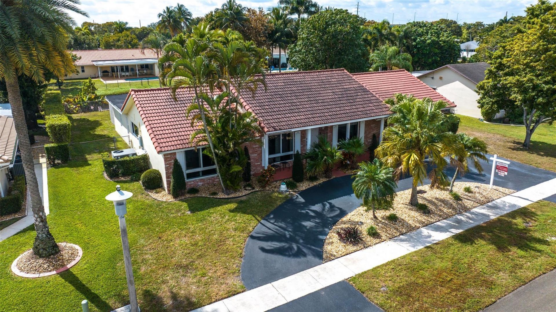 7420 SW 16th Street, Plantation, FL 33317 Photo