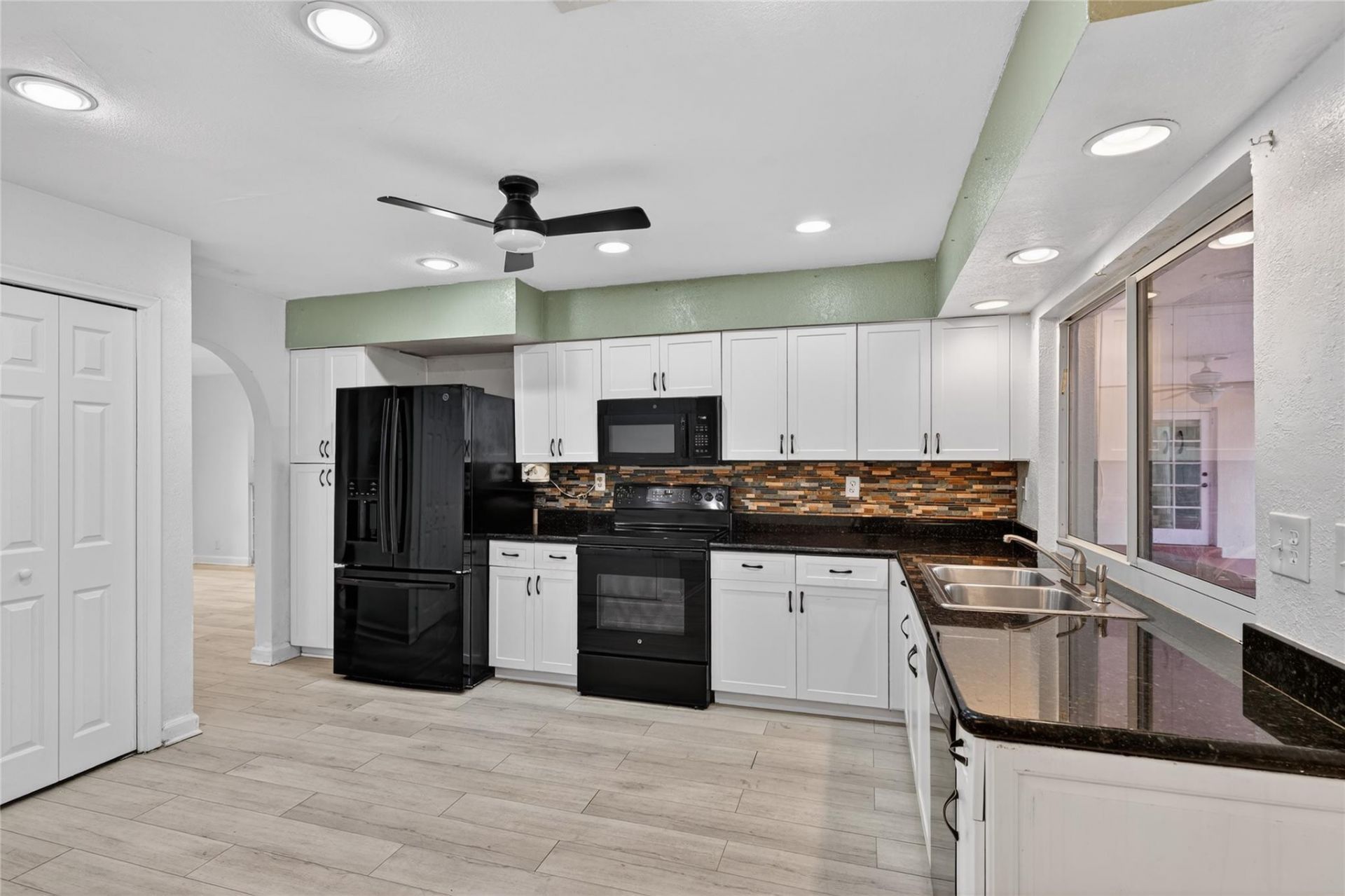 7420 SW 16th Street, Plantation, FL 33317 Photo