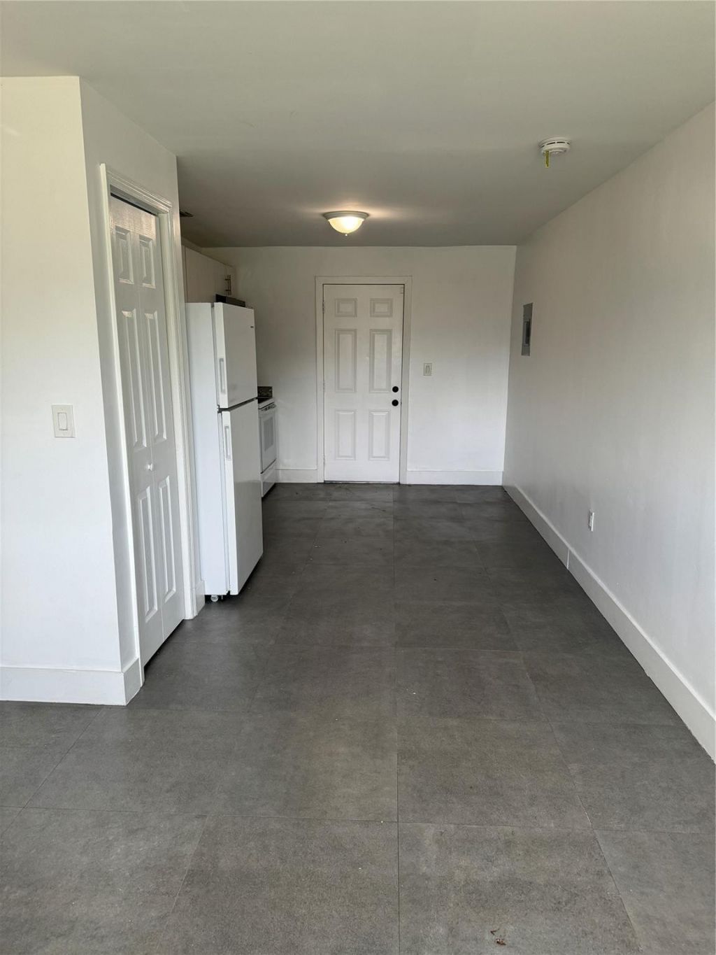 645 NW 64th Street, Unit 3, Miami, FL 33150 Photo