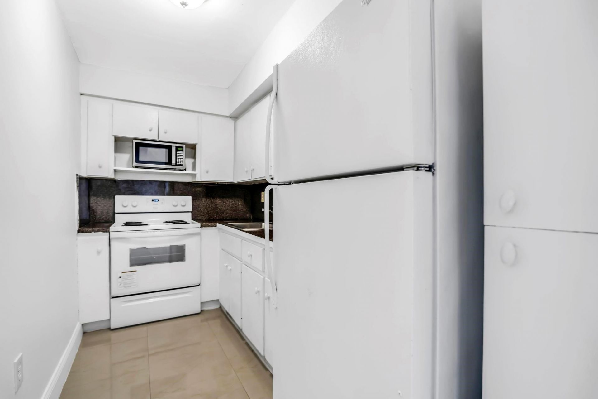 4705 NW 7th Street, Unit 307-7, Miami, FL 33126 Photo