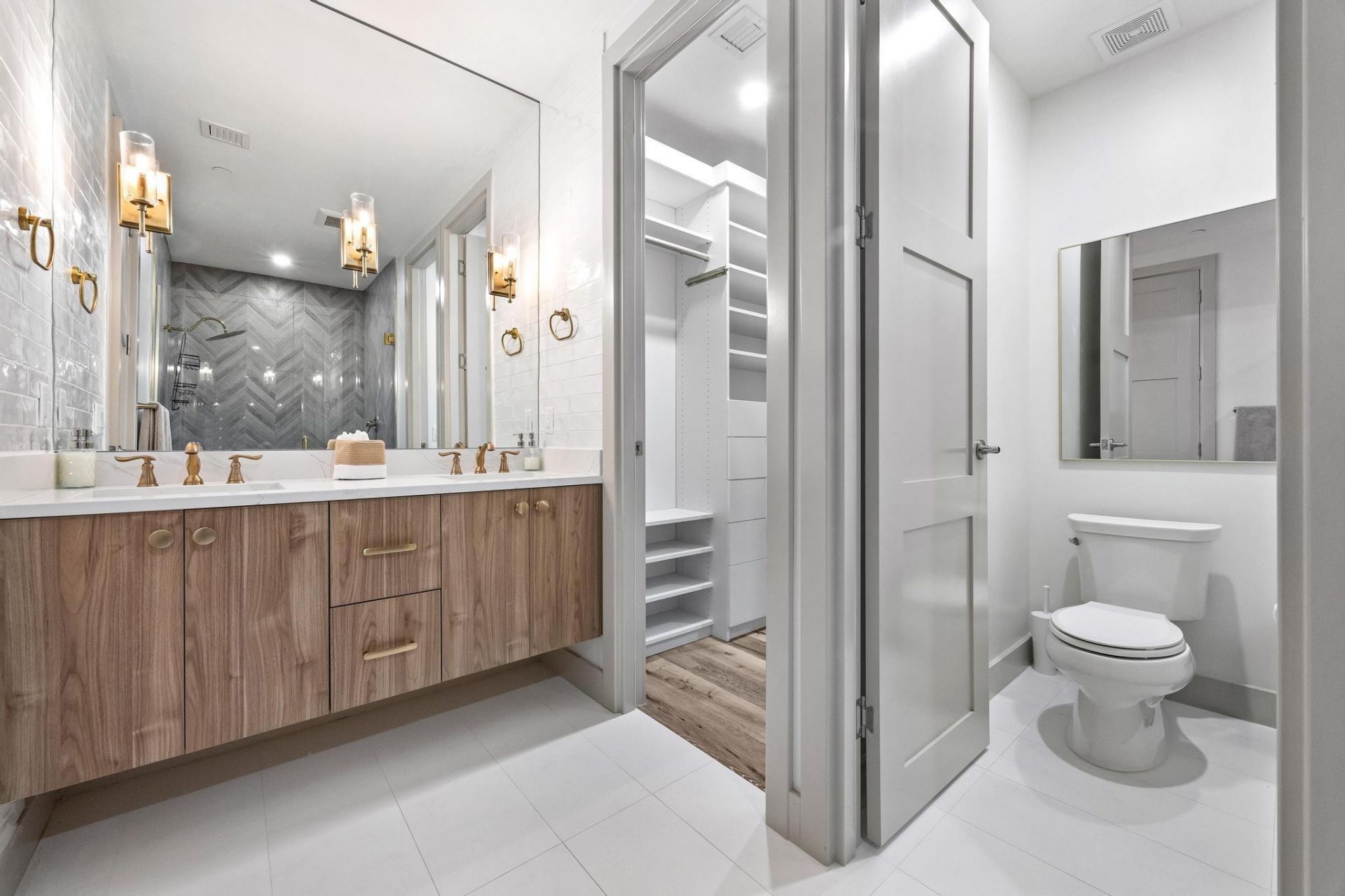 428 SE 12th Court, Unit 428, Fort Lauderdale, FL 33316 Photo