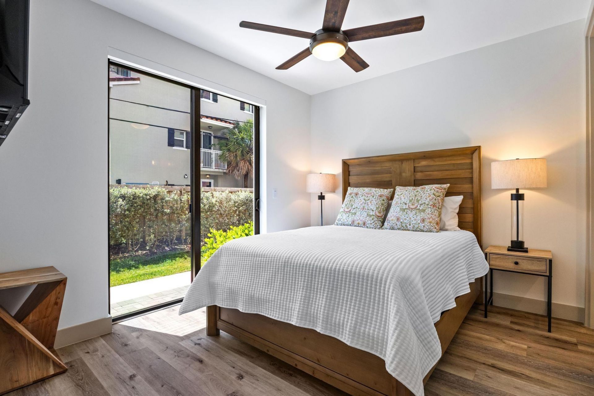 428 SE 12th Court, Unit 428, Fort Lauderdale, FL 33316 Photo