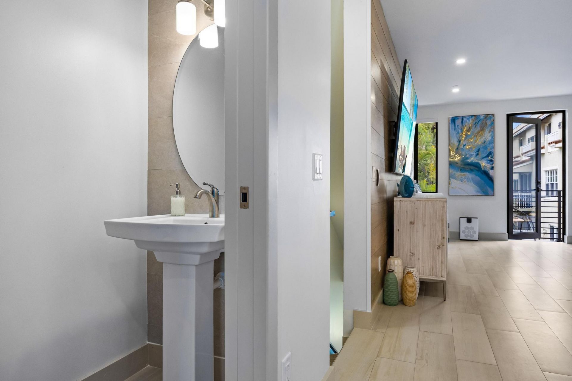 428 SE 12th Court, Unit 428, Fort Lauderdale, FL 33316 Photo