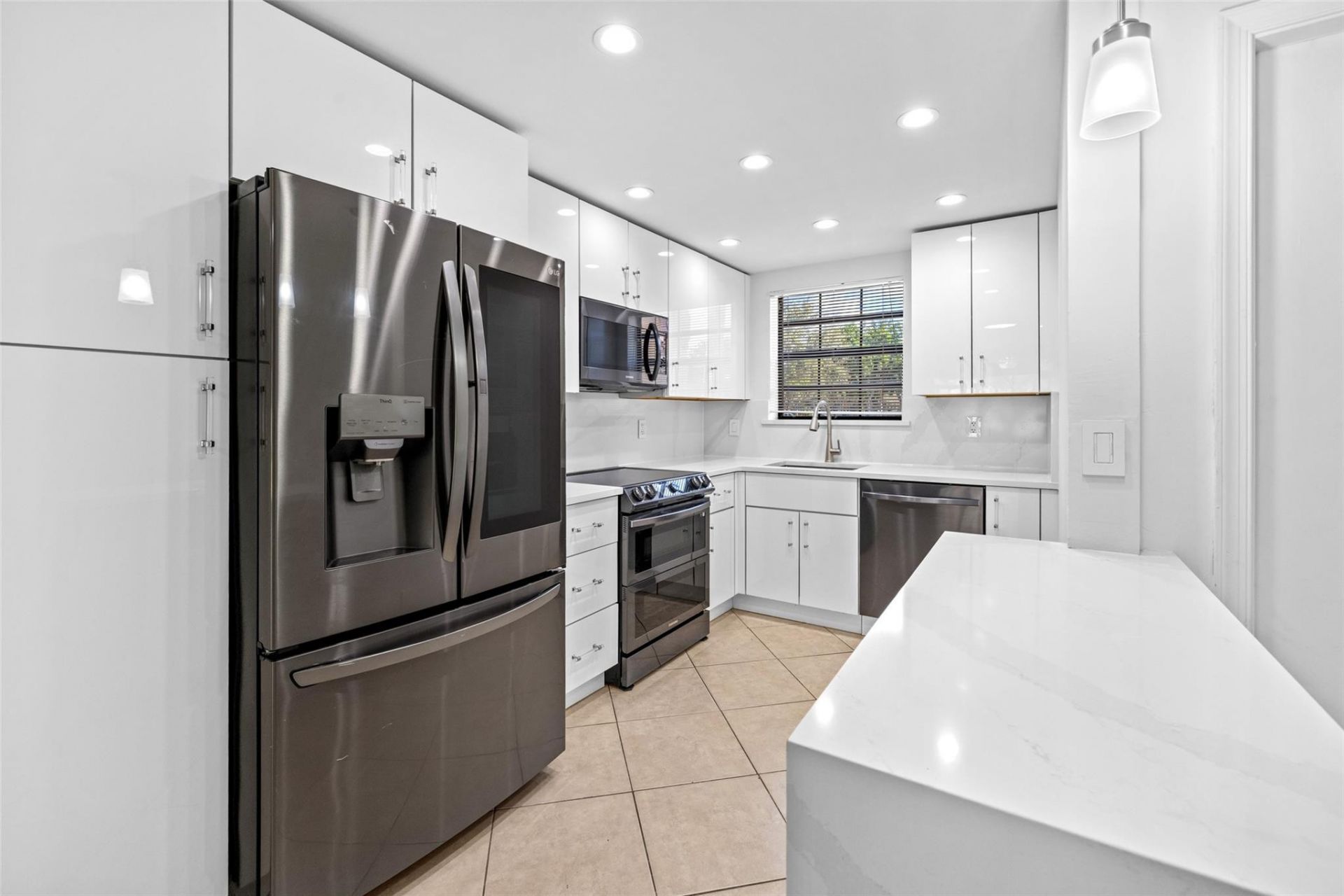 3191 Leewood Ter, Unit L137, Boca Raton, FL 33431 Photo