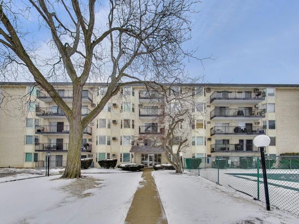 5510 Lincoln Avenue, Unit B205, Morton Grove, IL 60053