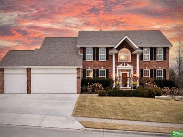 1711 S 181st Street, Omaha, NE 68130