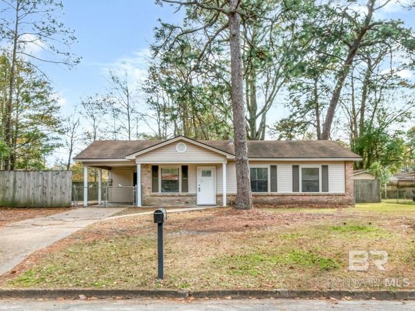 2655 N Harbor Drive, Mobile, AL 36605