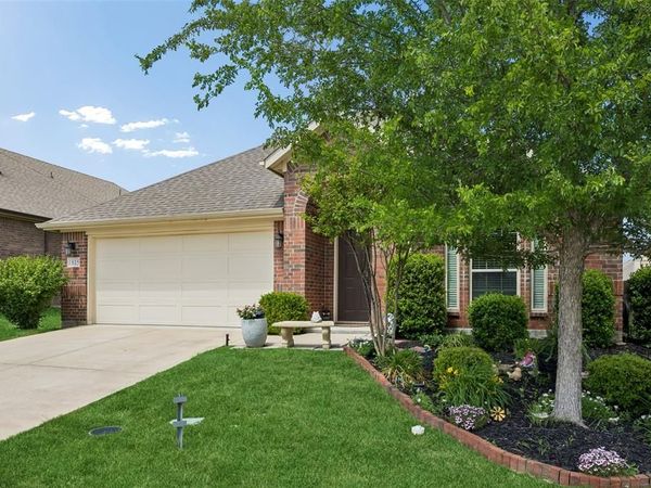 1815 Vallana Drive, Gainesville, TX 76240