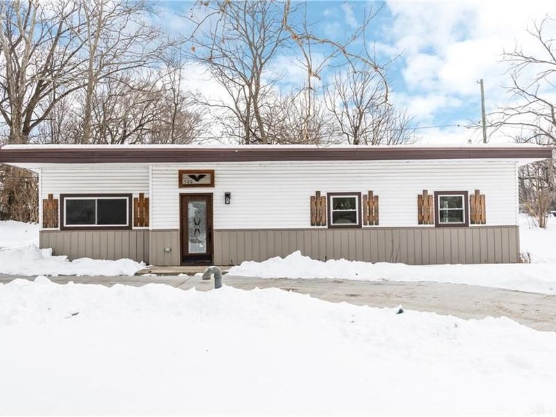 500 Beach Drive, Medway, OH 45341 Photo 3