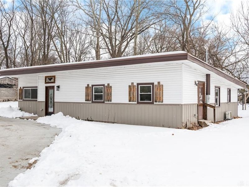 500 Beach Drive, Medway, OH 45341 Photo 4