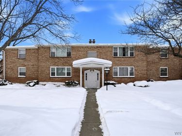 72 Old Lyme Drive, Unit 2, Buffalo, NY 14221