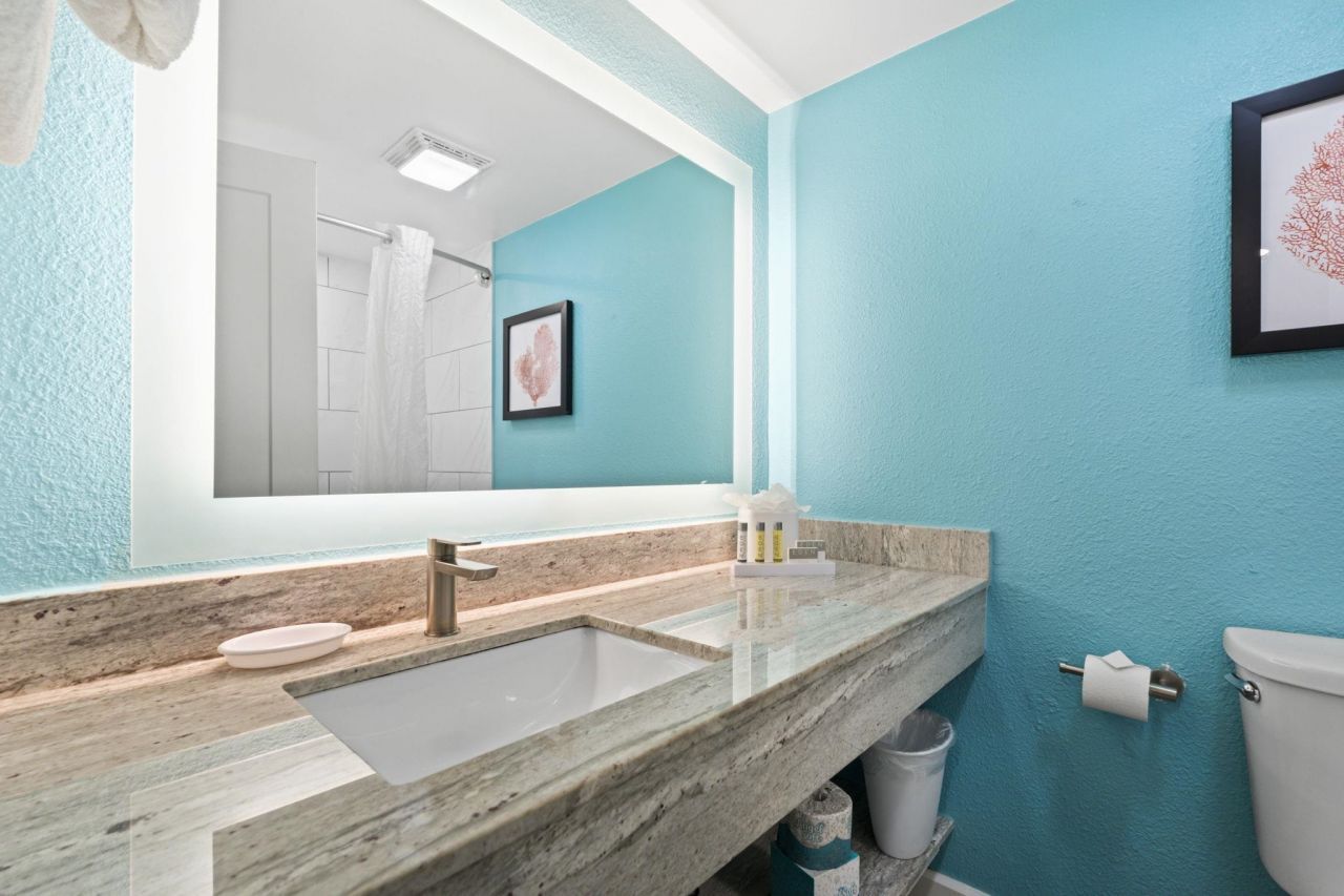 7200 N Ocean Blvd.  Photo 18