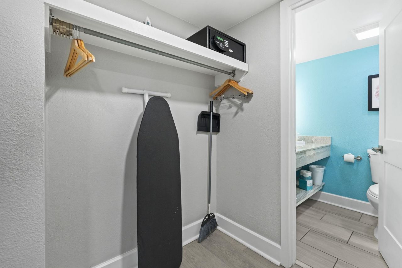 7200 N Ocean Blvd.  Photo 24