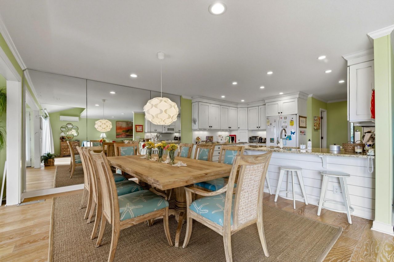 168 Breakers Reef Dr. Photo 12