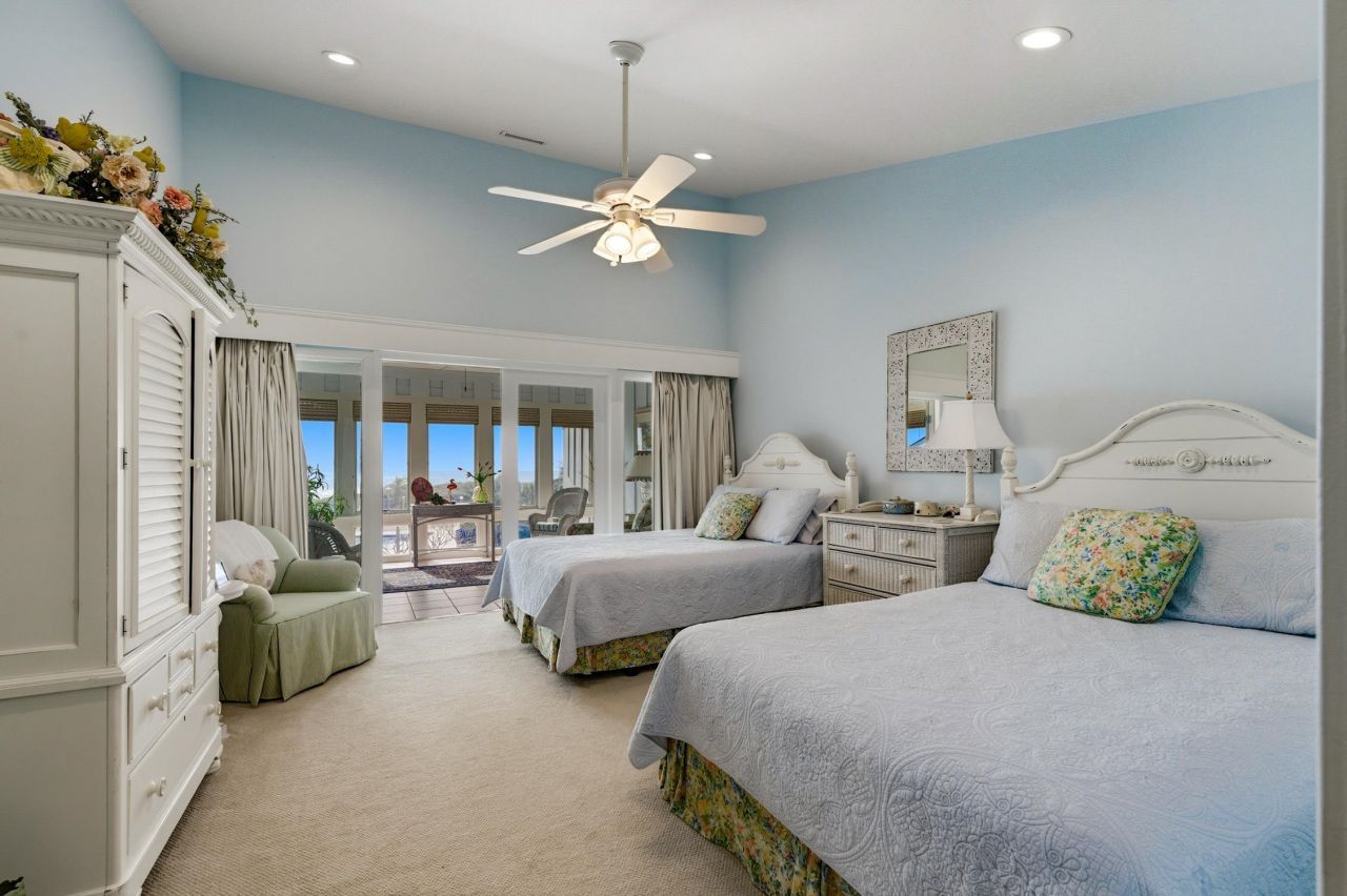 168 Breakers Reef Dr. Photo 16