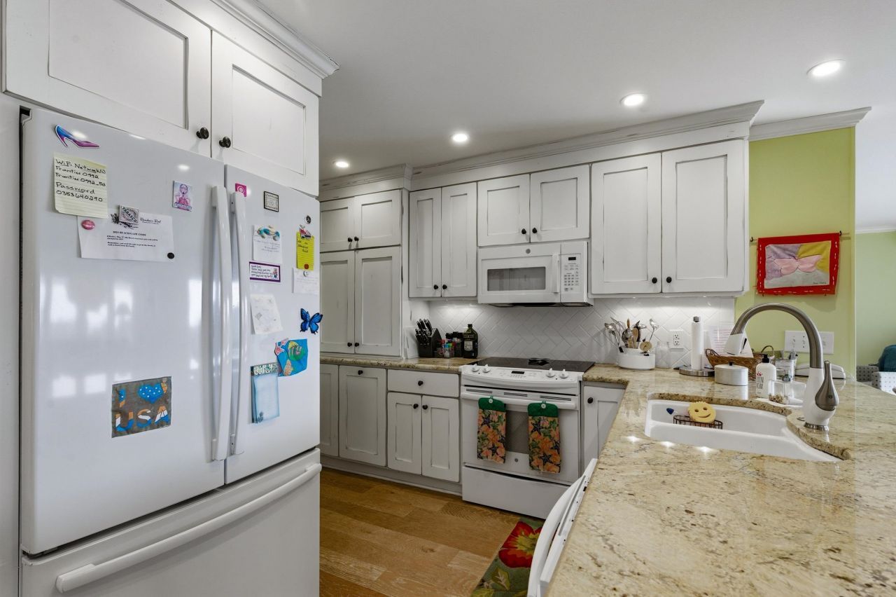 168 Breakers Reef Dr. Photo 40