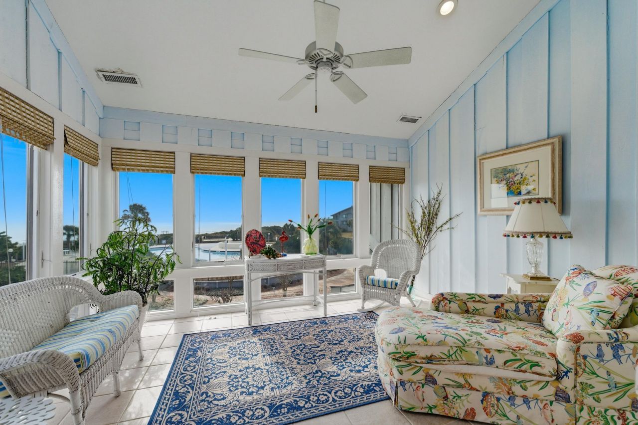 168 Breakers Reef Dr. Photo 7