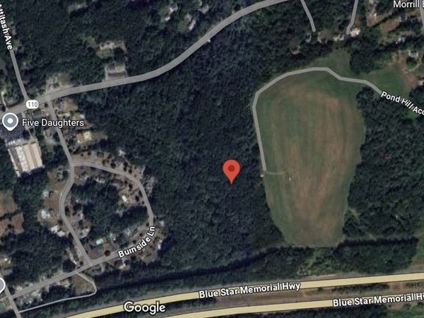 21 Pond Hill Rd, Amesbury, MA 01913