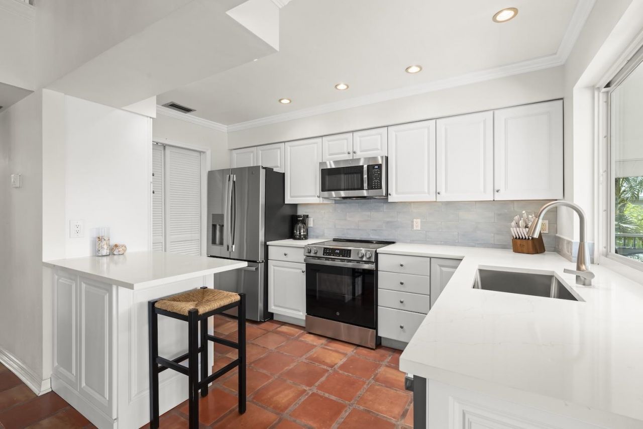 253 Daniel Dr, Sanibel, FL 33957 Photo