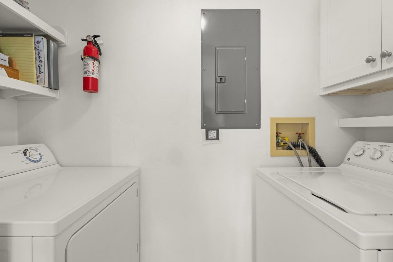 253 Daniel Dr, Sanibel, FL 33957 Photo