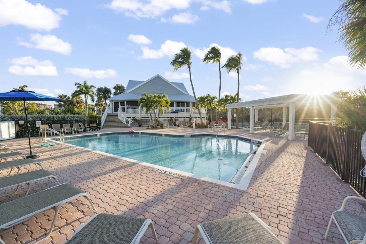 253 Daniel Dr, Sanibel, FL 33957 Photo