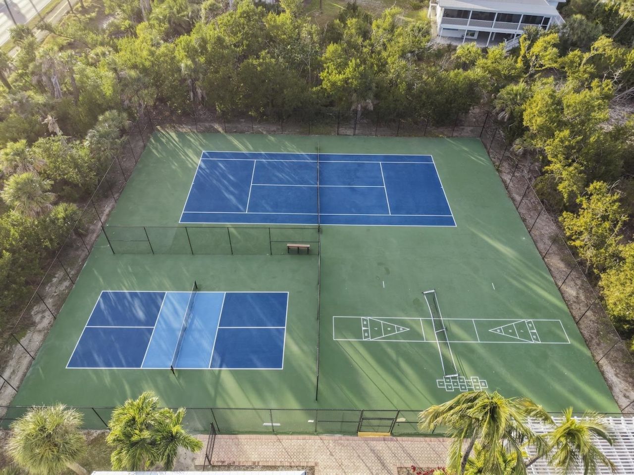 253 Daniel Dr, Sanibel, FL 33957 Photo