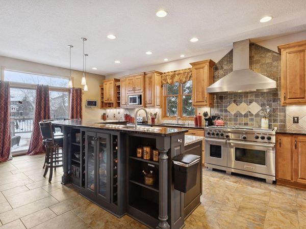 16917 73rd Place N, Maple Grove, MN 55311