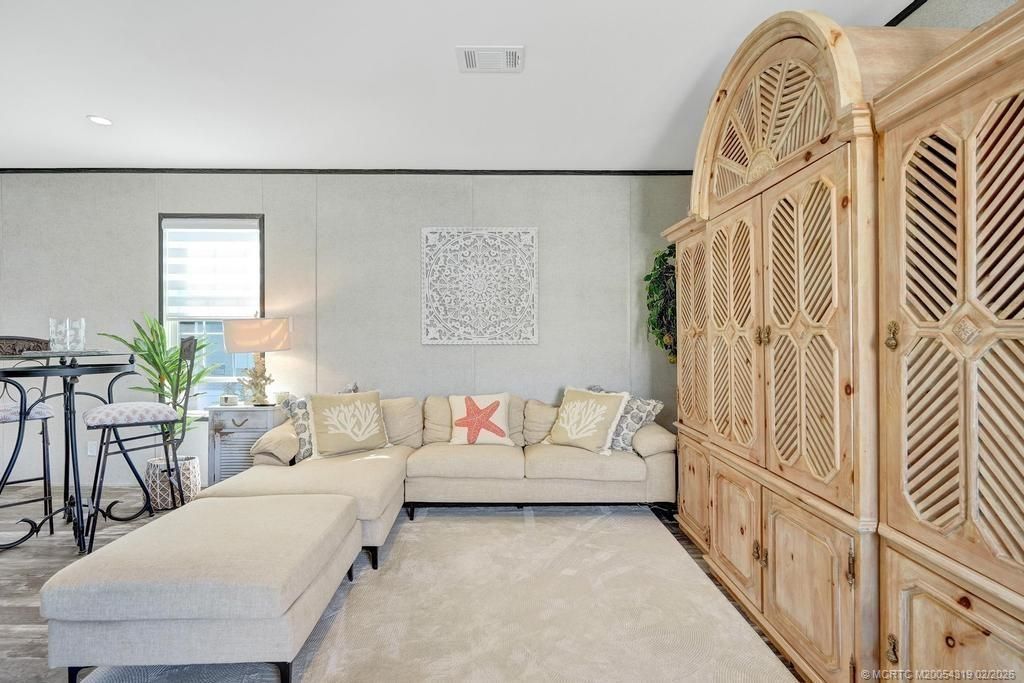 315 NE Cardinal Lane, Jensen Beach, FL 34957 Photo