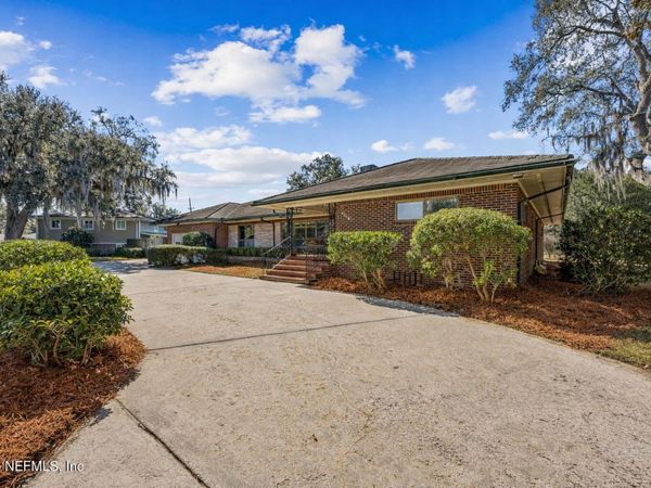 4768 QUEEN Lane, Jacksonville, FL 32210