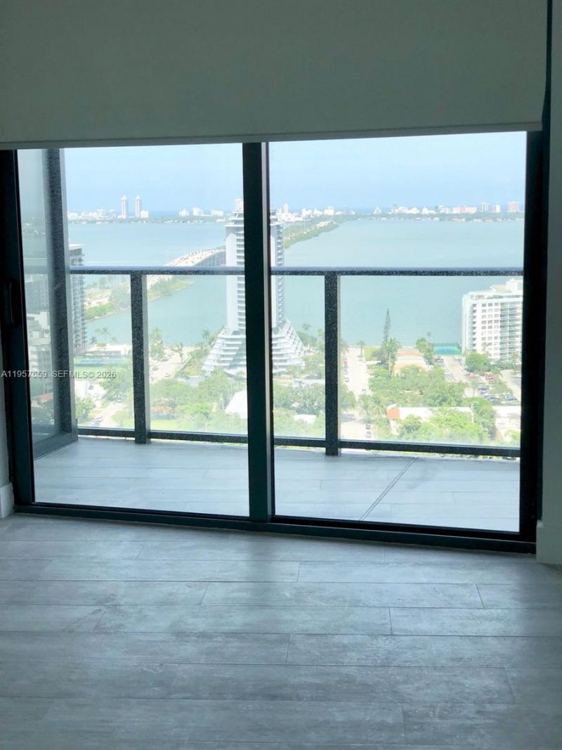 121 NE 34th St , Unit 2704, Miami, FL 33137 Photo