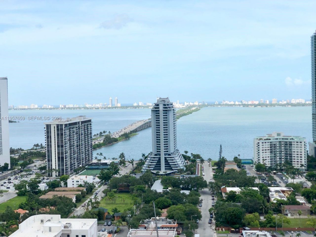 121 NE 34th St , Unit 2704, Miami, FL 33137 Photo