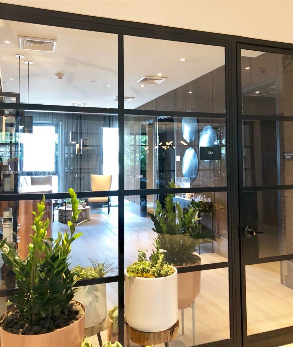 121 NE 34th St , Unit 2704, Miami, FL 33137 Photo