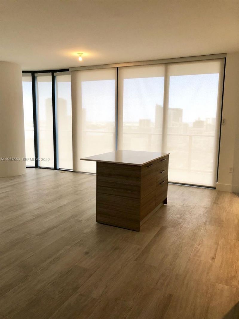 121 NE 34th St , Unit 2704, Miami, FL 33137 Photo