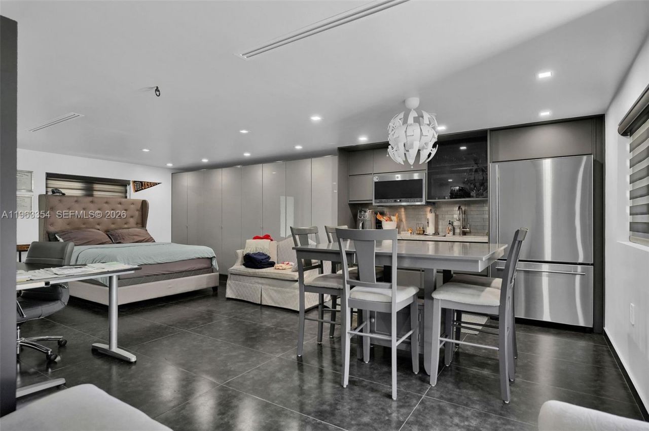 19955 SW 186th St, Miami, FL 33187 Photo